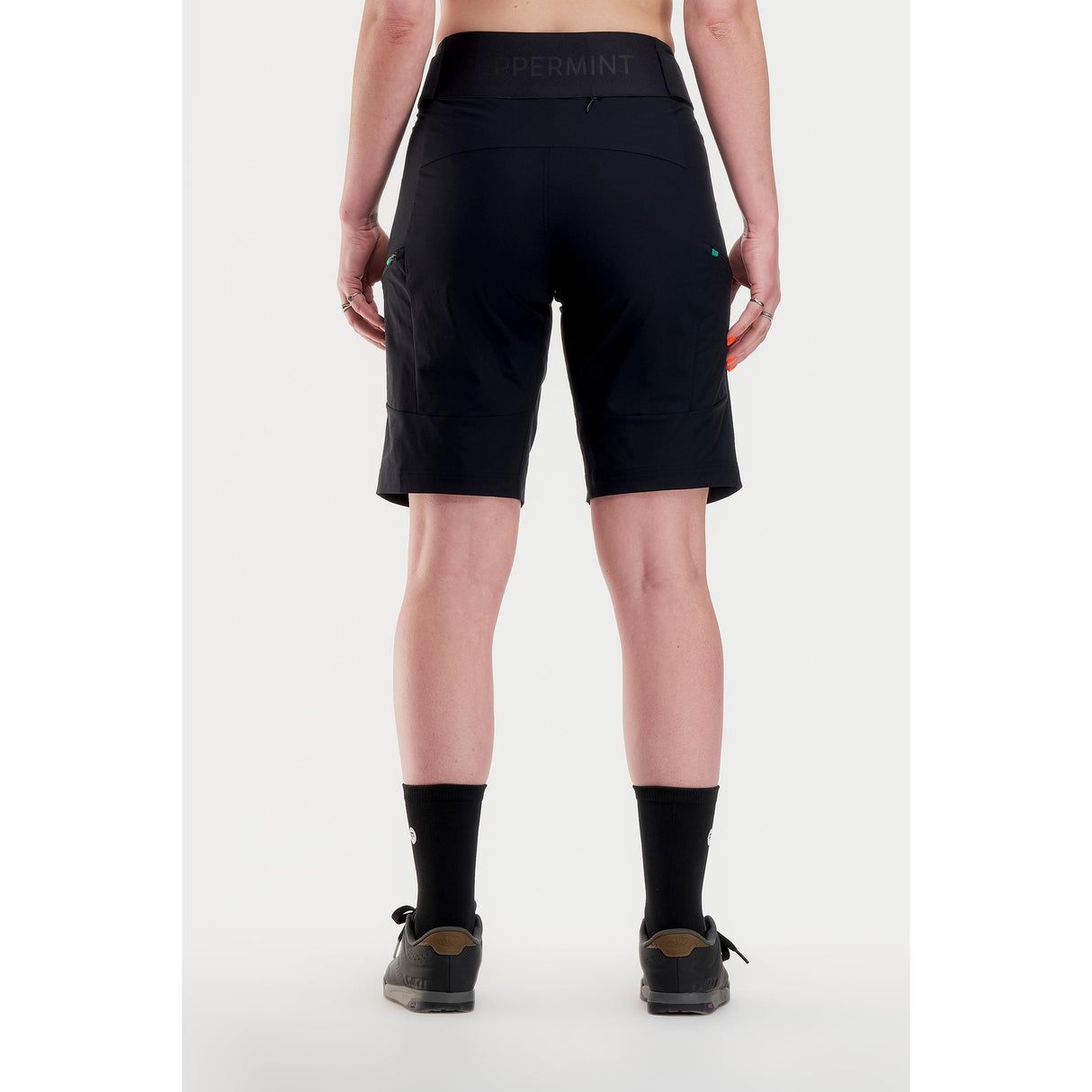 Peppermint Signature Tech Short 2026