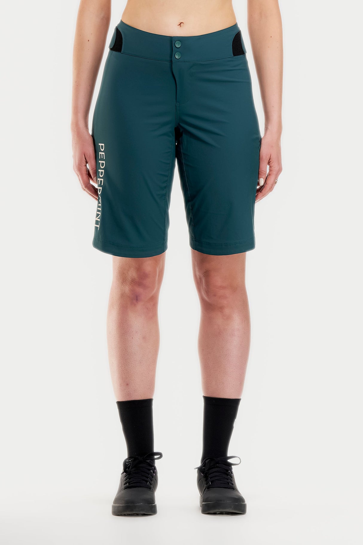 Peppermint Signature Tech Short 2026